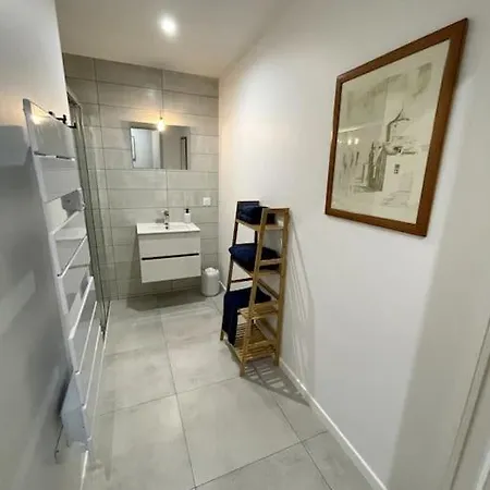 à Proximité Immédiate De La 2 Apartamento